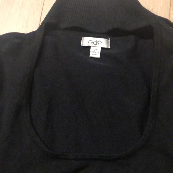 Sweater - Picture 3 of 8